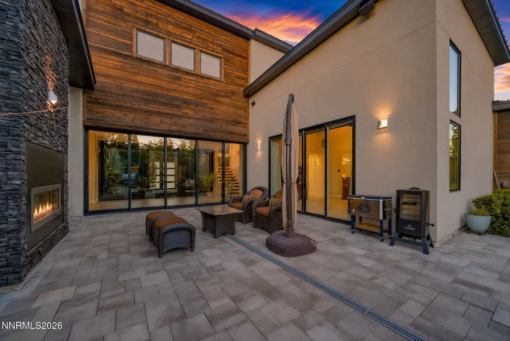 6141 Triple Crown Reno NV 89509