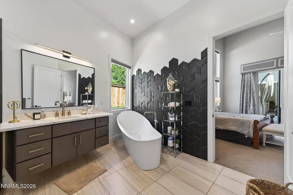 6141 Triple Crown Reno NV 89509