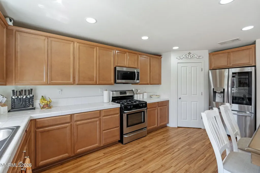 14397 Fredonia Reno NV 89506