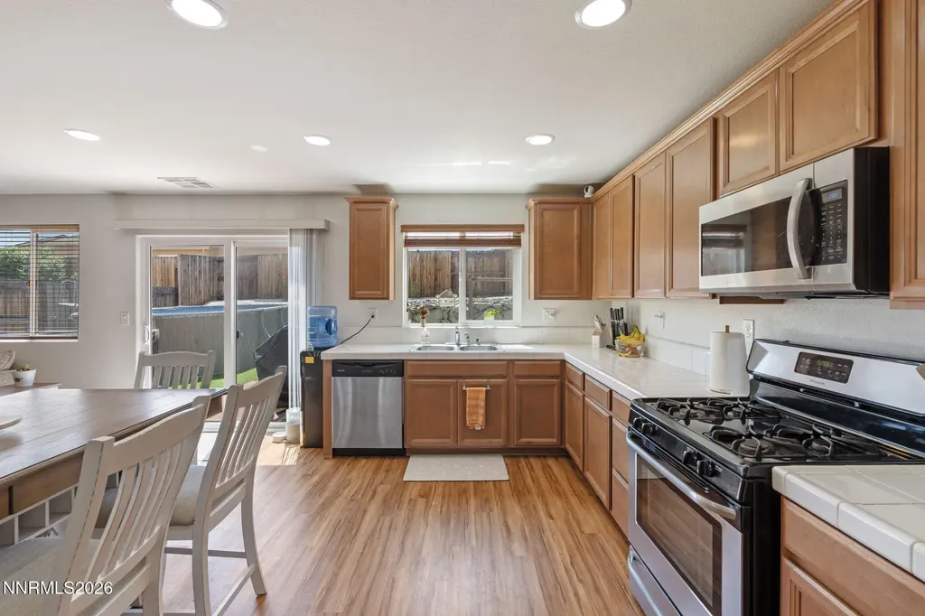 14397 Fredonia Reno NV 89506