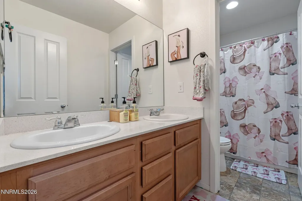 14397 Fredonia Reno NV 89506
