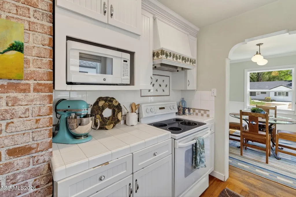 1263 Nixon Reno NV 89509