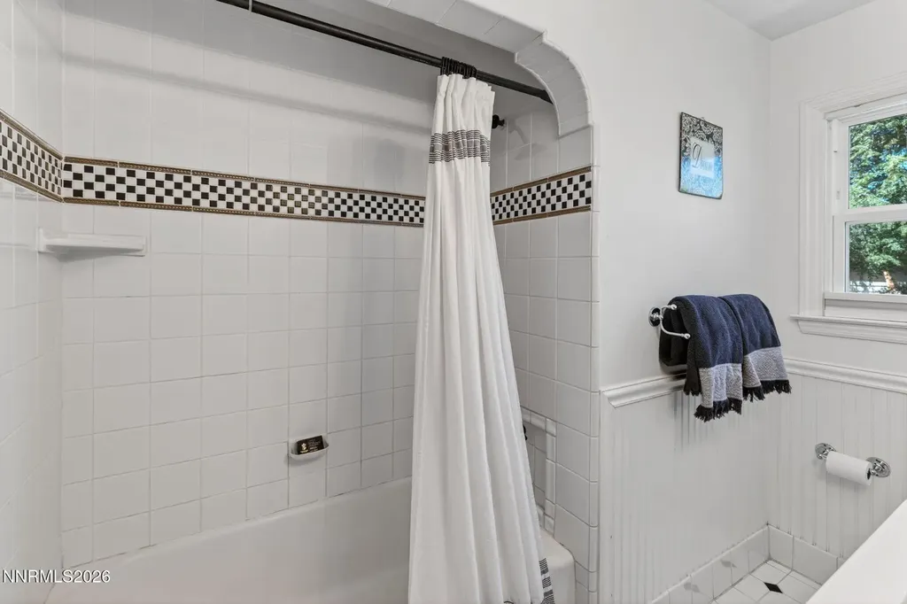 1263 Nixon Reno NV 89509