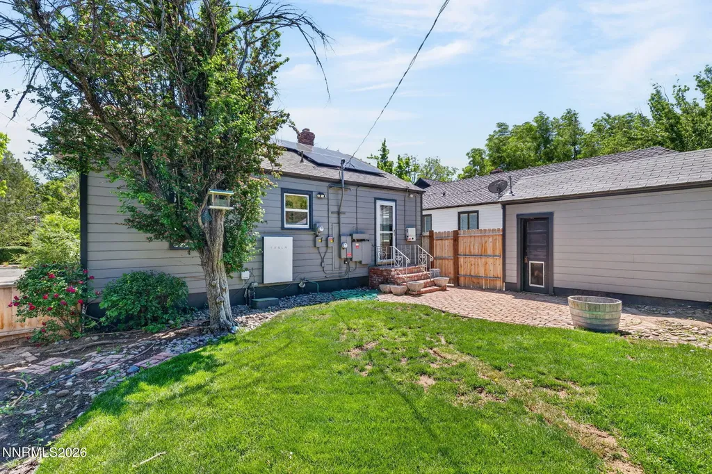 1263 Nixon Reno NV 89509