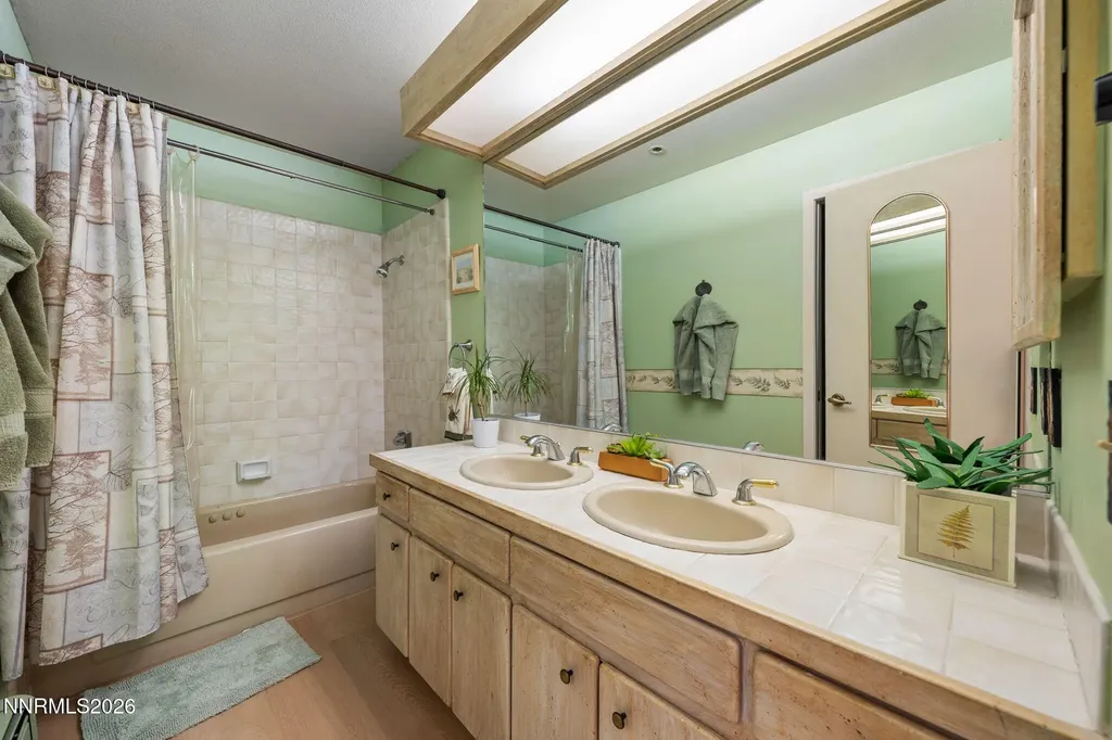 335 Ski Incline Village NV 89451