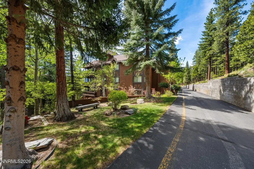 335 Ski Incline Village NV 89451