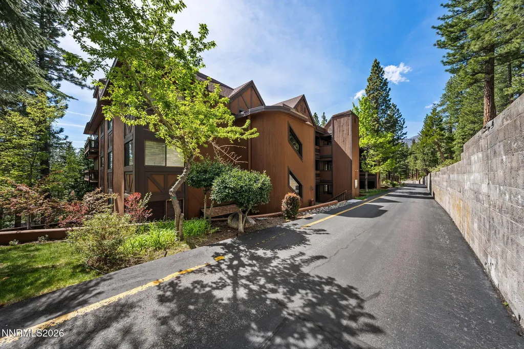 335 Ski Incline Village NV 89451