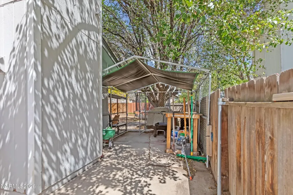 1270 Expressway Sparks NV 89434