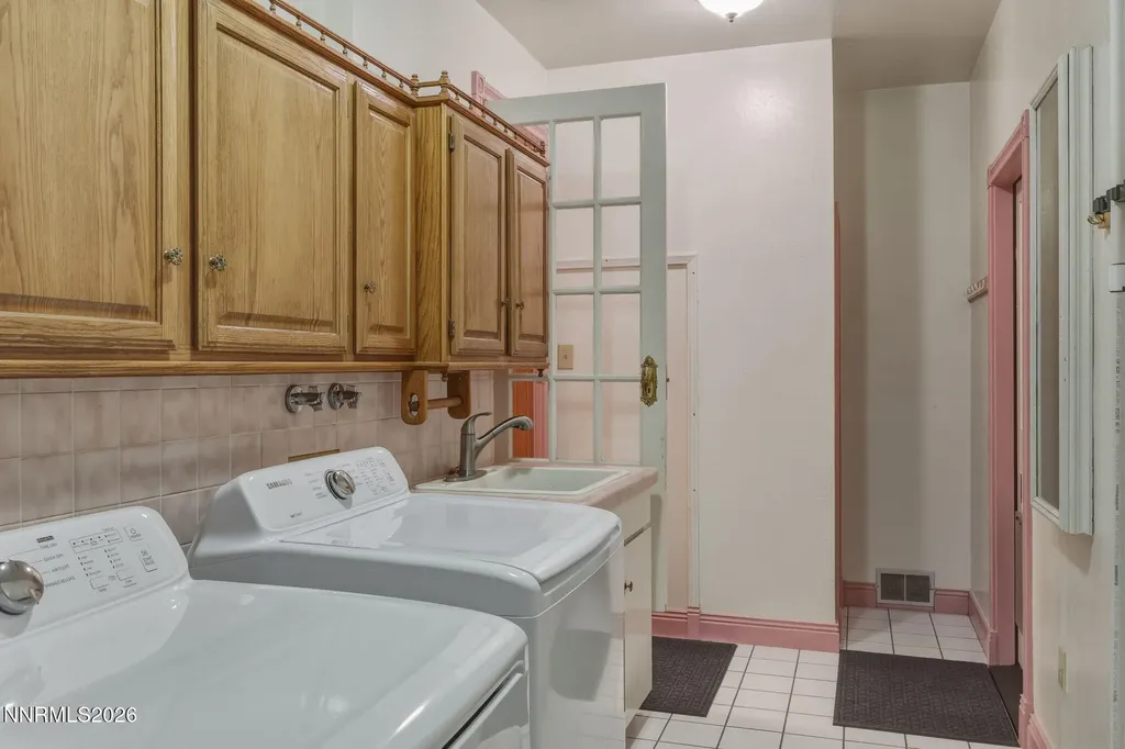 2190 Silverada Reno NV 89512