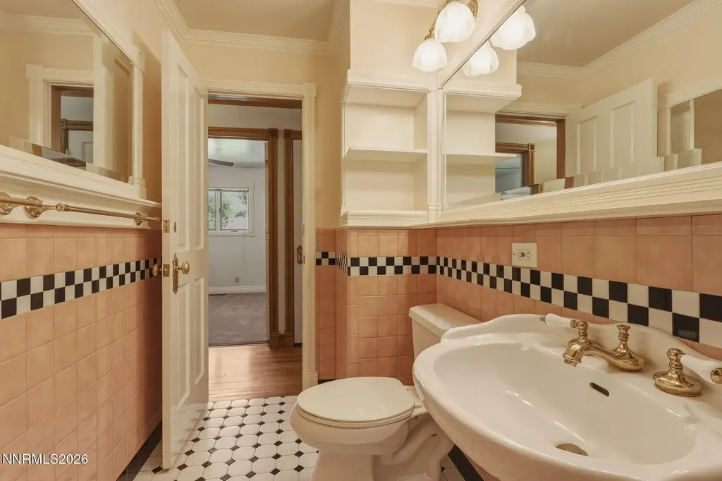 2190 Silverada Reno NV 89512