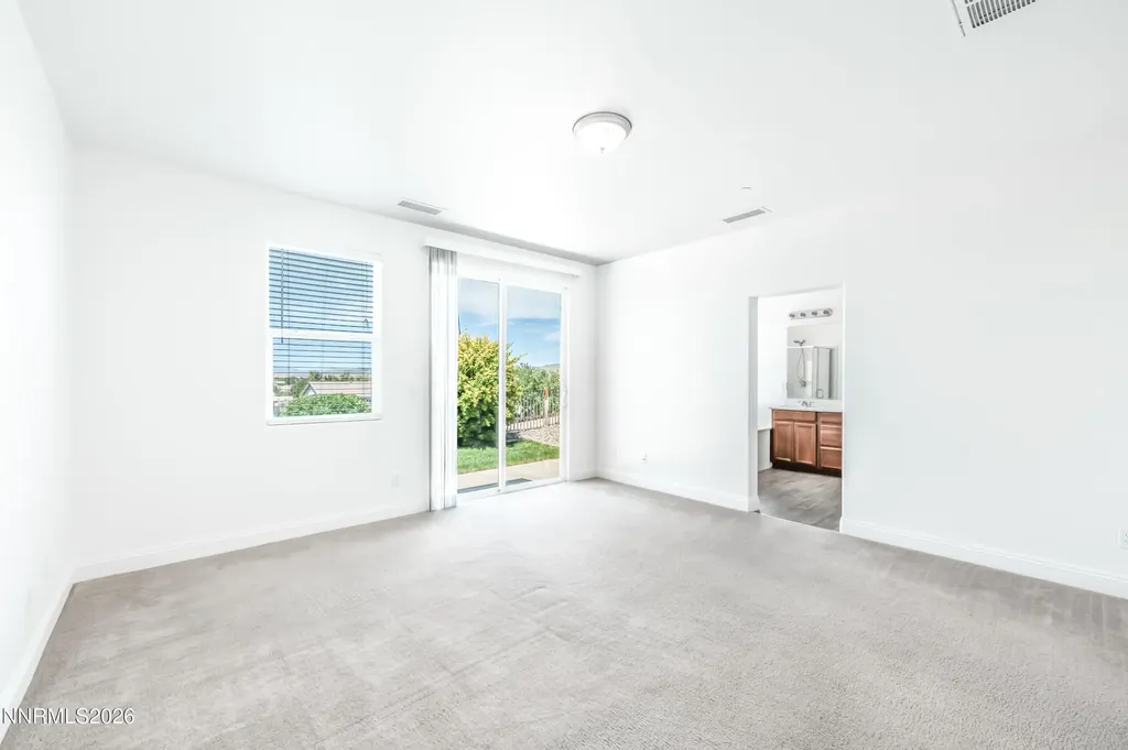 5433 Desertstone Sparks NV 89436