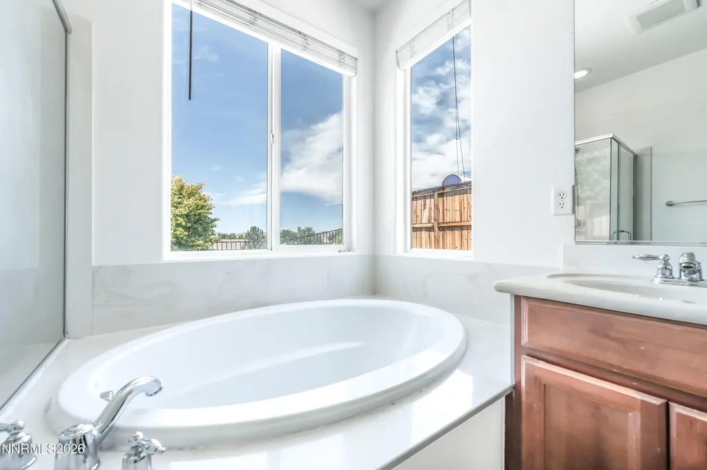 5433 Desertstone Sparks NV 89436