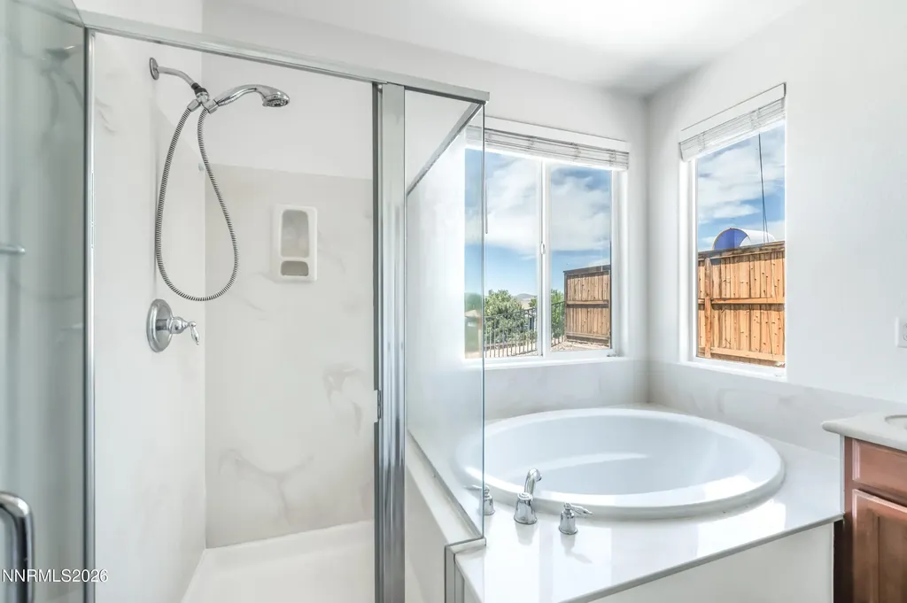 5433 Desertstone Sparks NV 89436