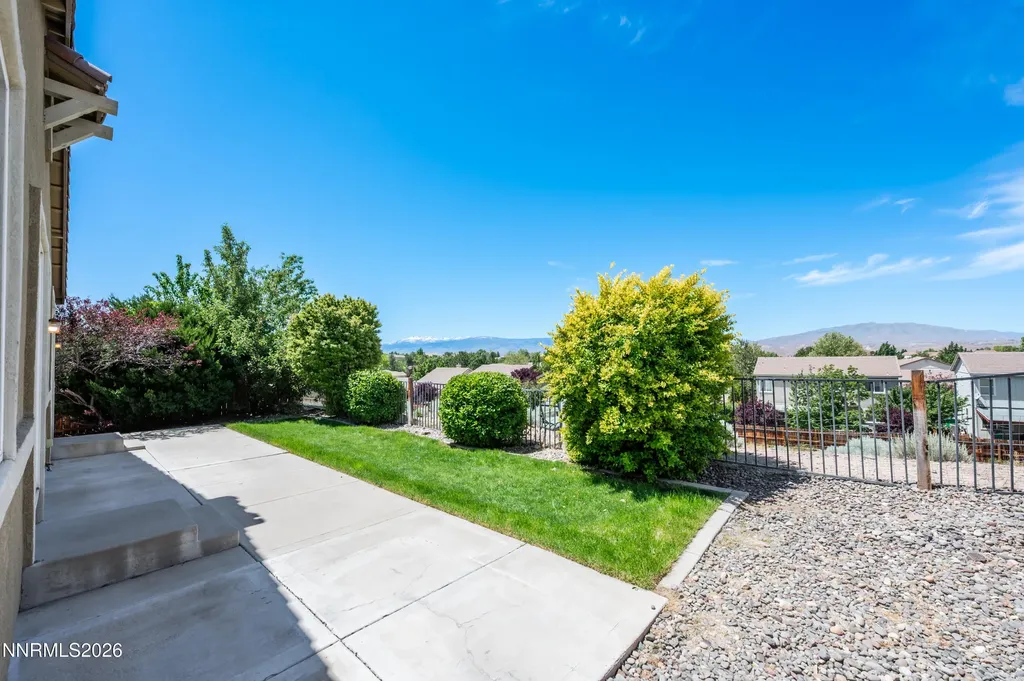 5433 Desertstone Sparks NV 89436