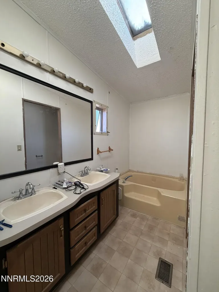 3440 Statler Winnemucca NV 89445