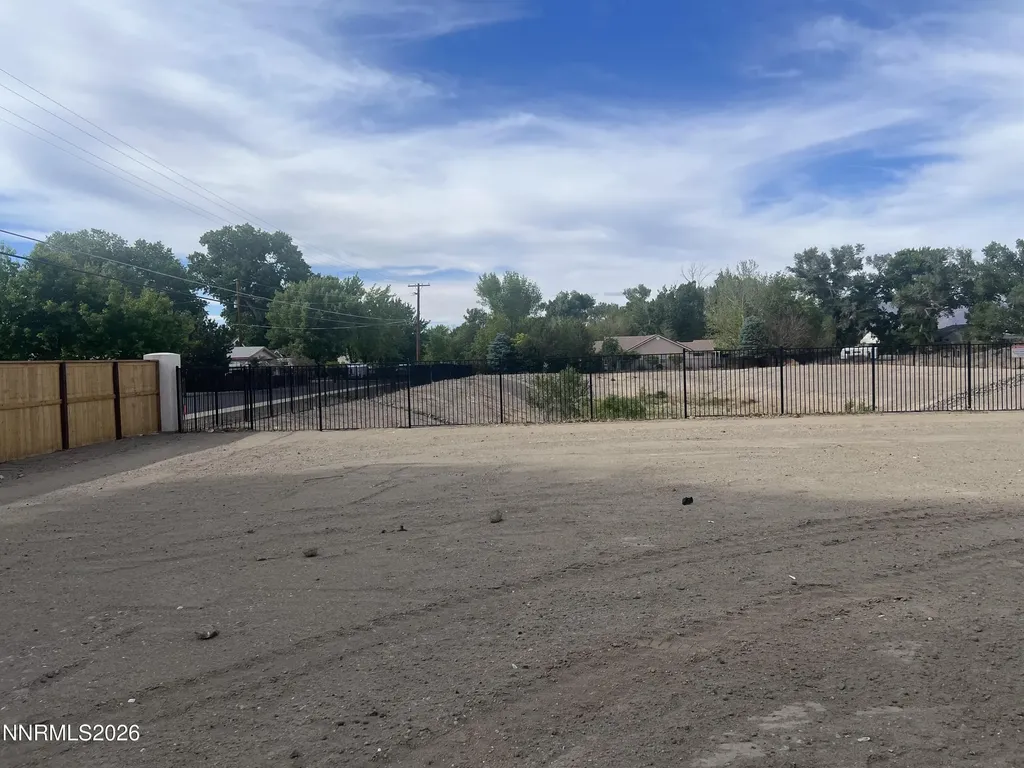 721 Rose Fernley NV 89408