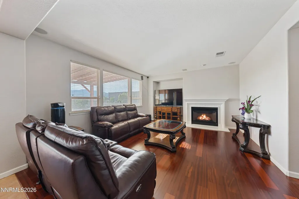8135 Fire Opal Reno NV 89506