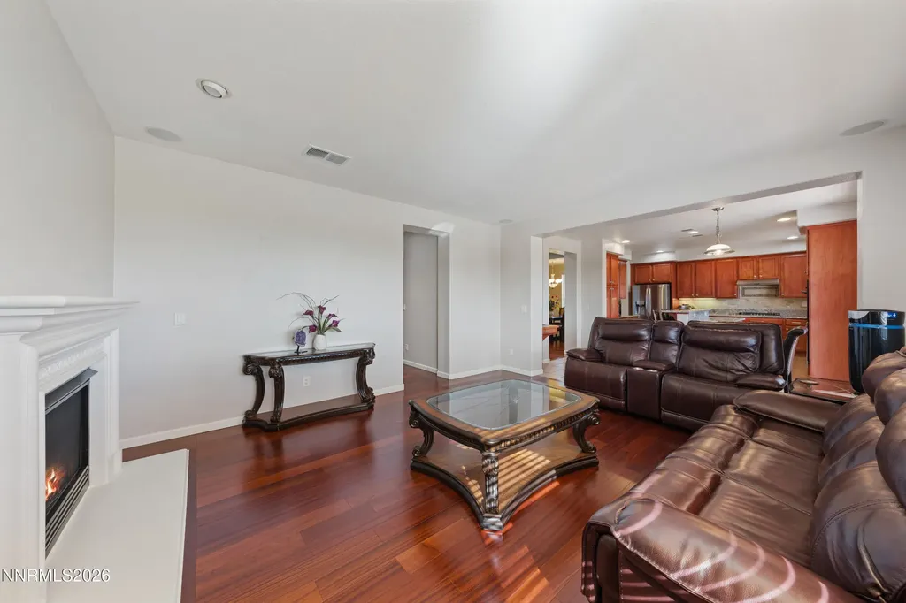 8135 Fire Opal Reno NV 89506