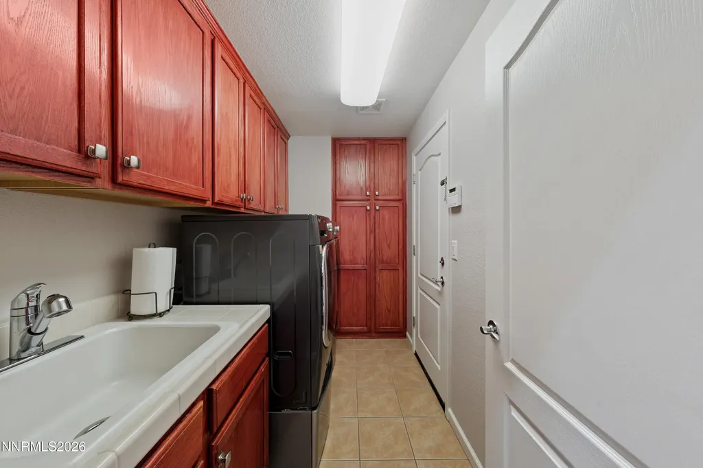 8135 Fire Opal Reno NV 89506