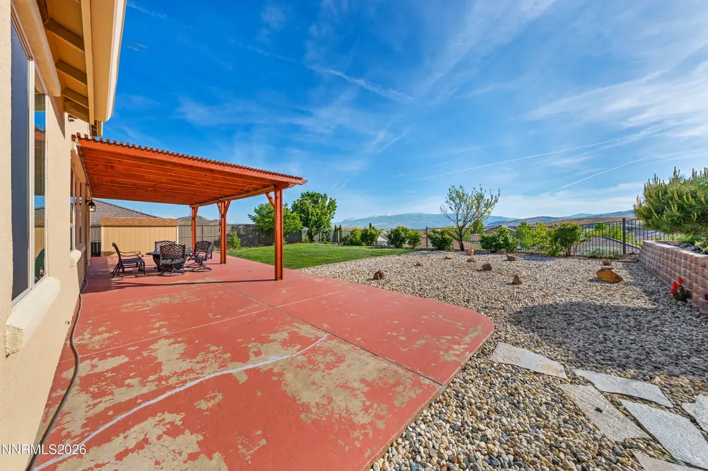 8135 Fire Opal Reno NV 89506