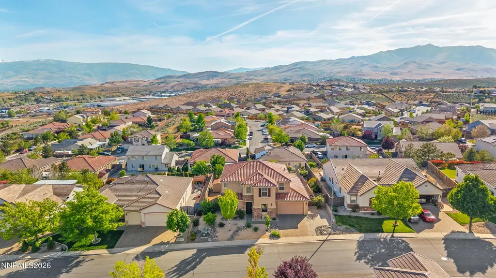 8135 Fire Opal Reno NV 89506