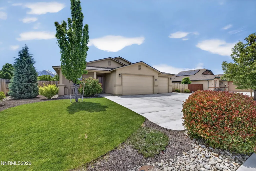 1235 Heybourne Gardnerville NV 89410