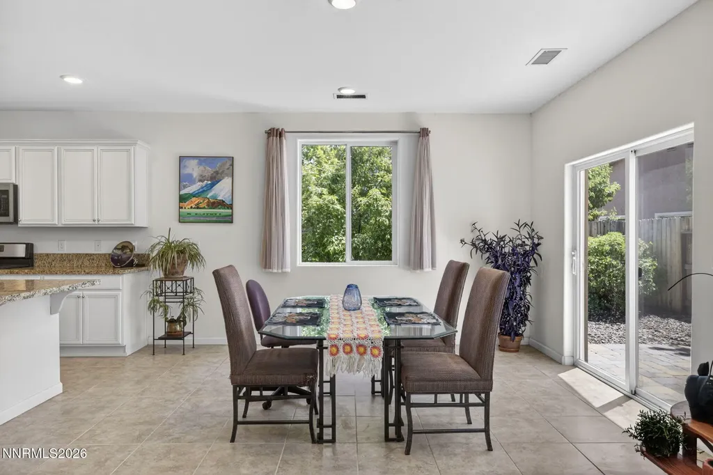 1235 Heybourne Gardnerville NV 89410