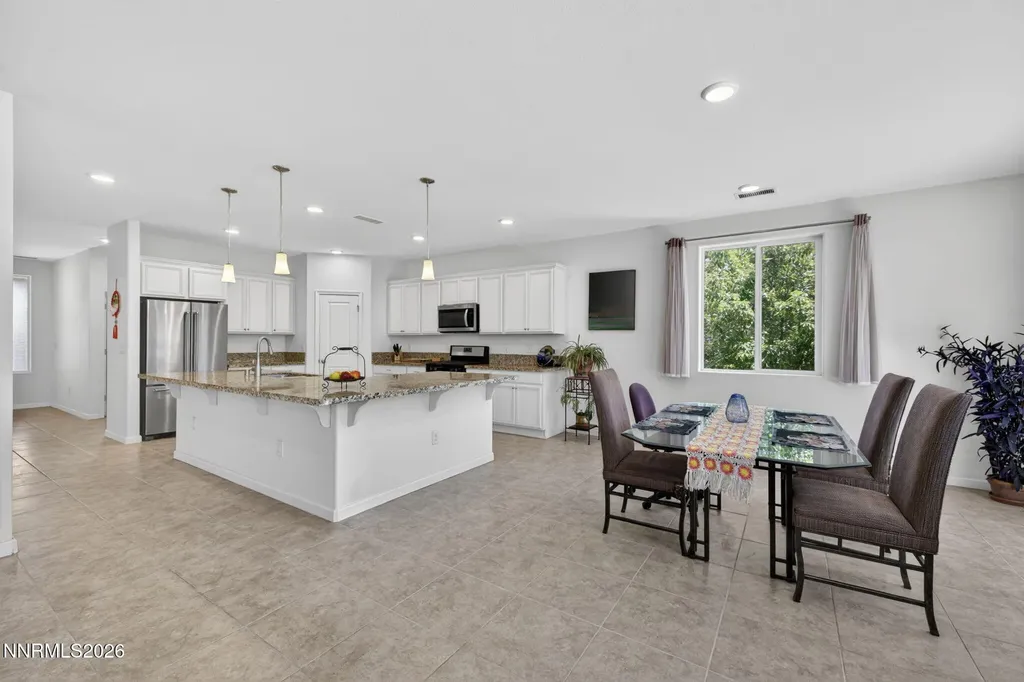 1235 Heybourne Gardnerville NV 89410