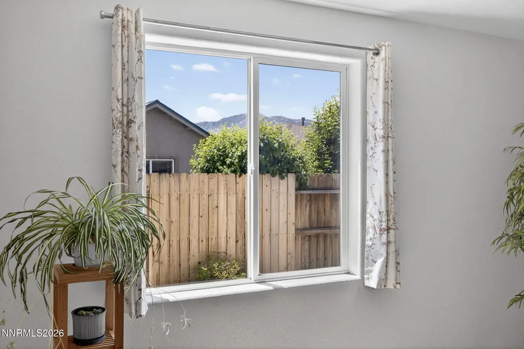 1235 Heybourne Gardnerville NV 89410