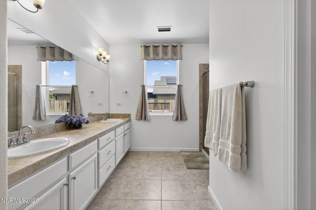 1235 Heybourne Gardnerville NV 89410