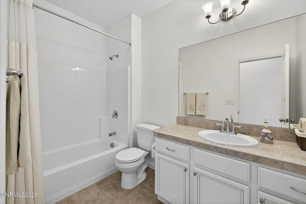 1235 Heybourne Gardnerville NV 89410