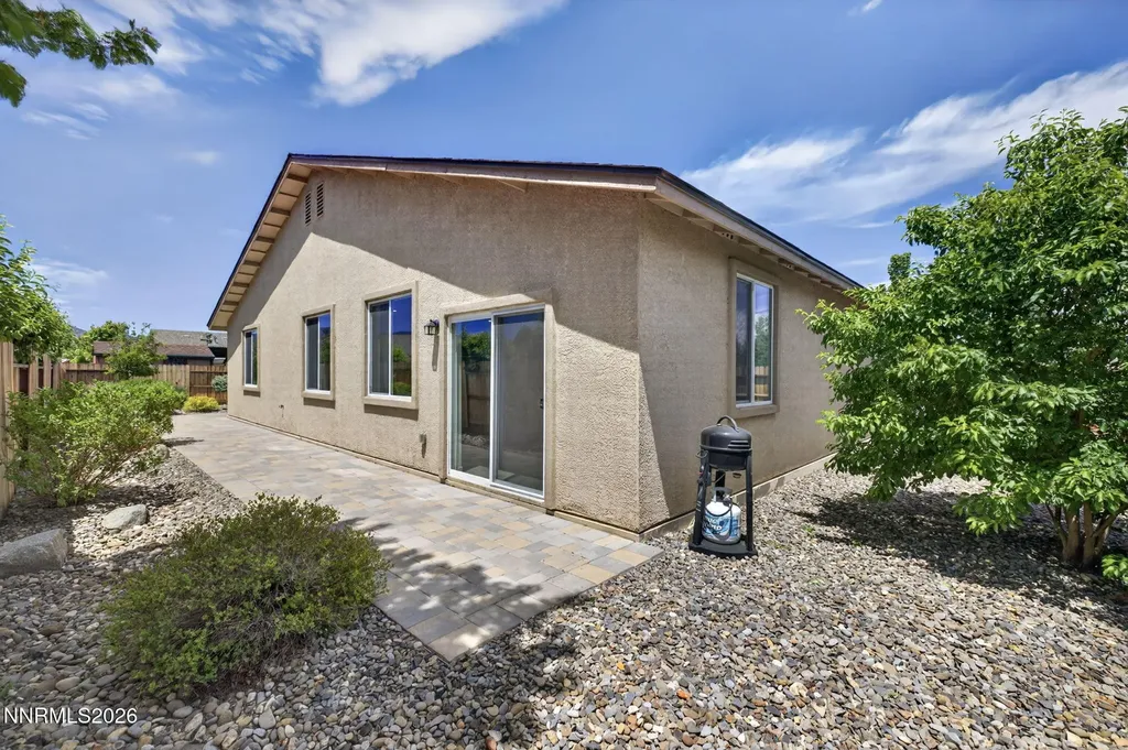 1235 Heybourne Gardnerville NV 89410