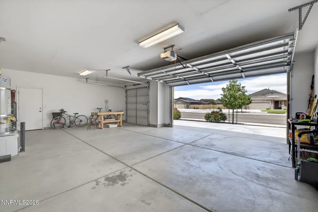 1235 Heybourne Gardnerville NV 89410