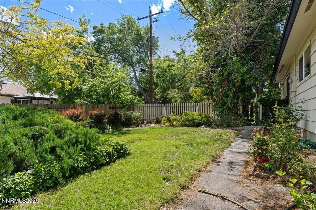 2750 Gellert Reno NV 89503
