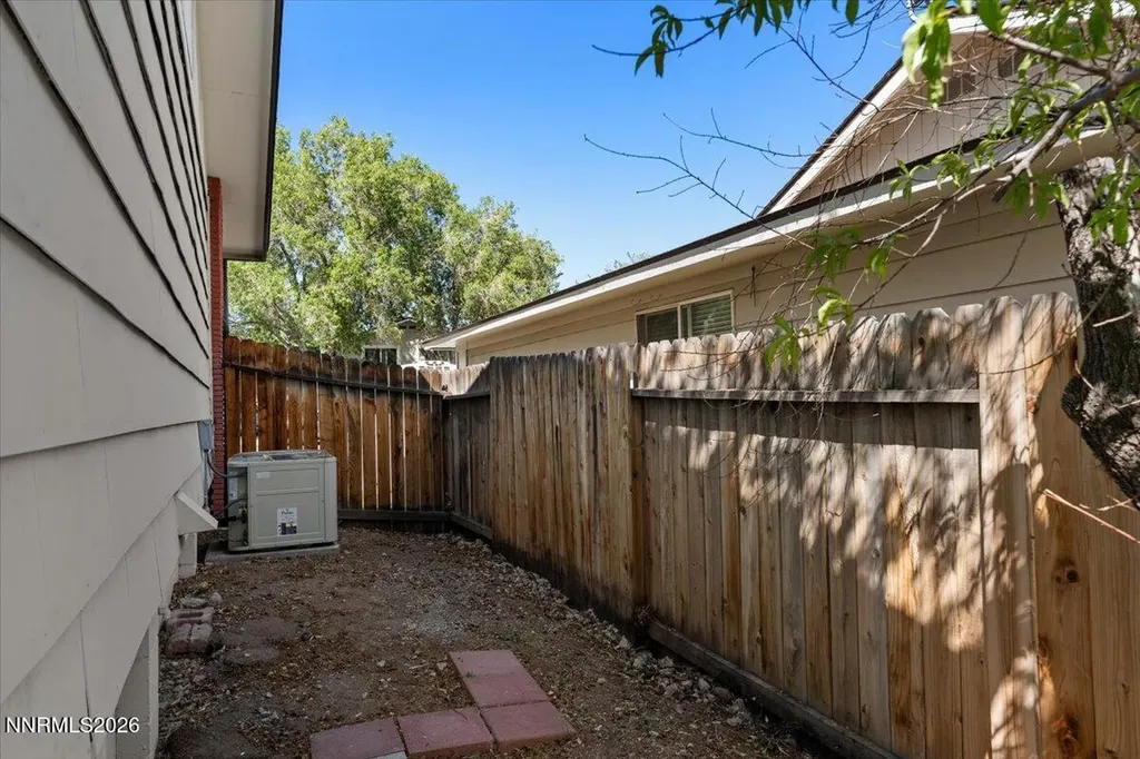 2750 Gellert Reno NV 89503