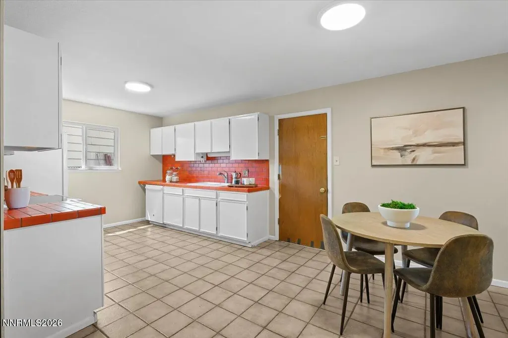 2750 Gellert Reno NV 89503