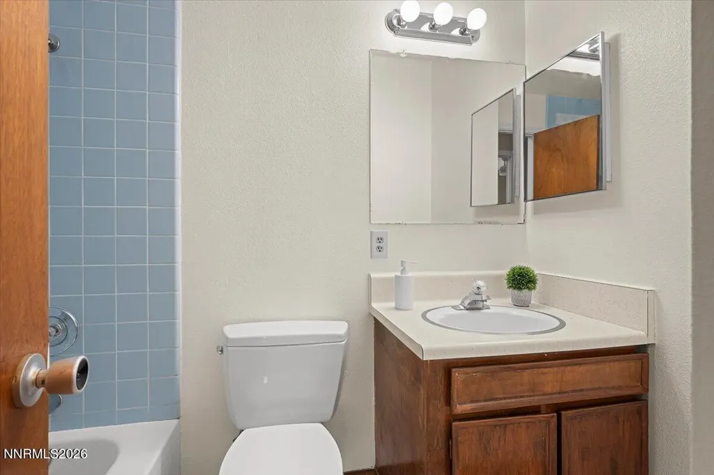 2750 Gellert Reno NV 89503