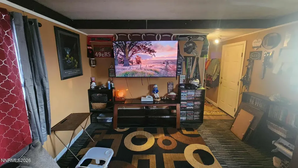 2570 Toiyabe Silver Springs NV 89429