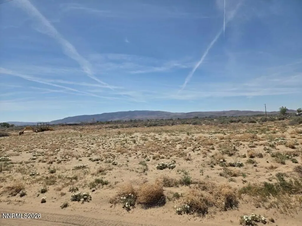 2535 7th Silver Springs NV 89429