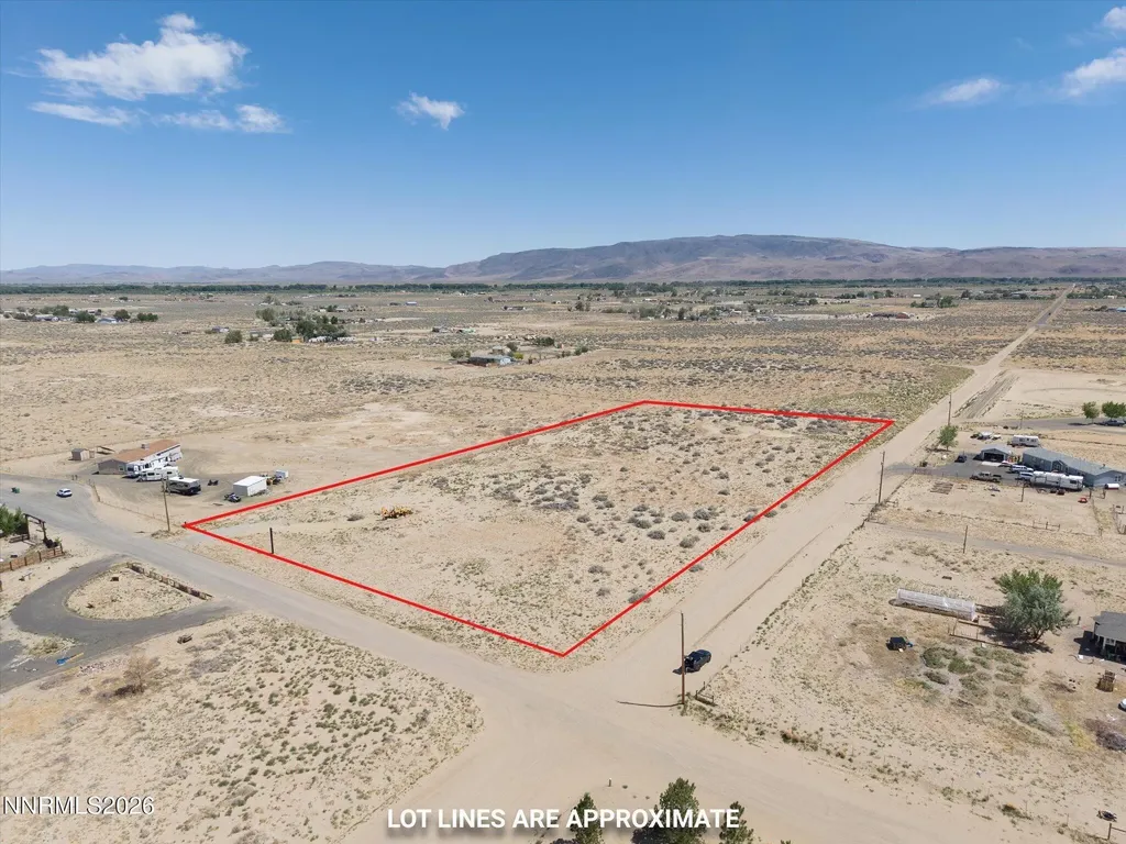 2535 7th Silver Springs NV 89429