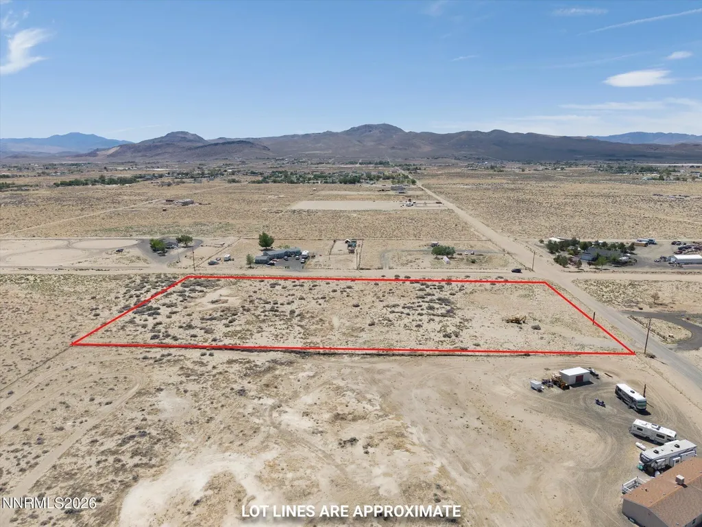 2535 7th Silver Springs NV 89429