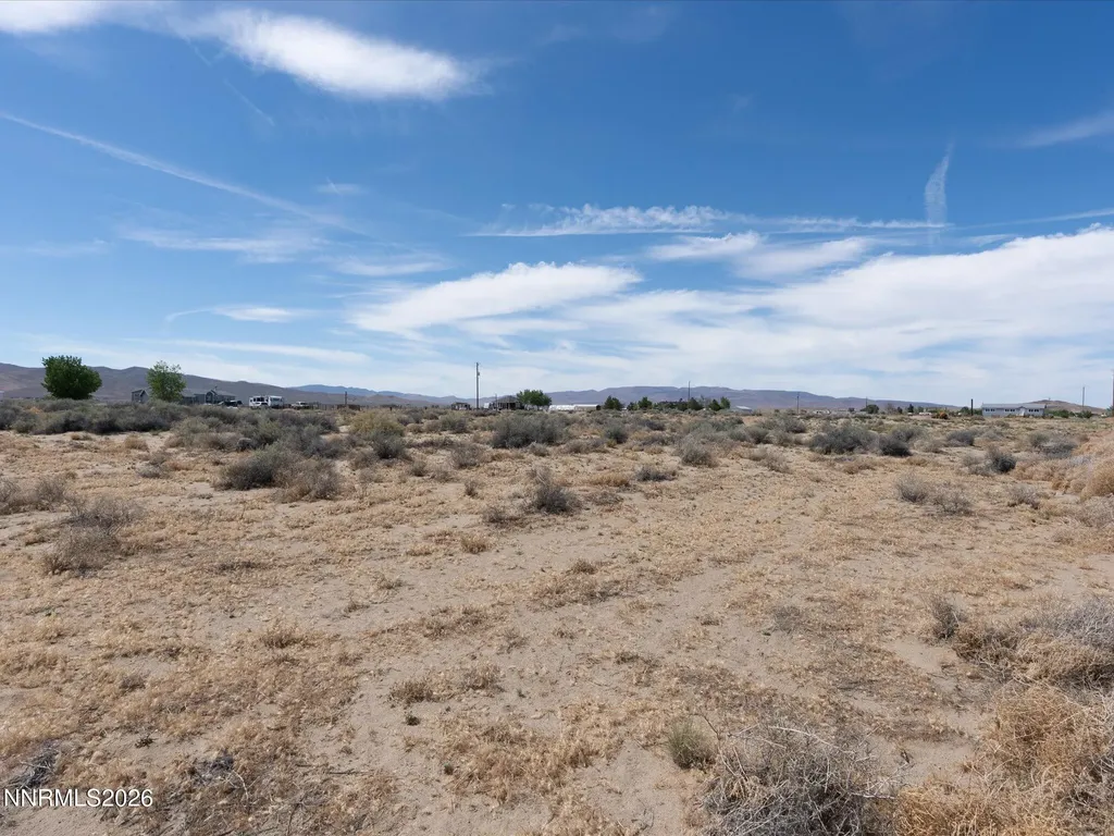 2535 7th Silver Springs NV 89429
