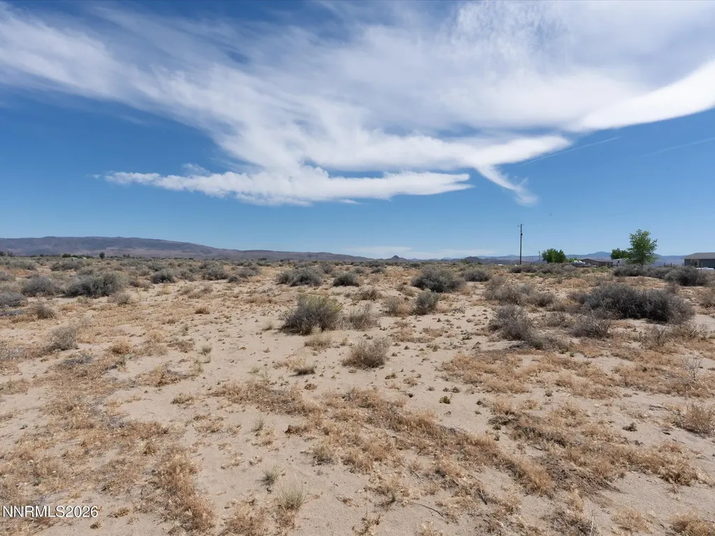 2535 7th Silver Springs NV 89429