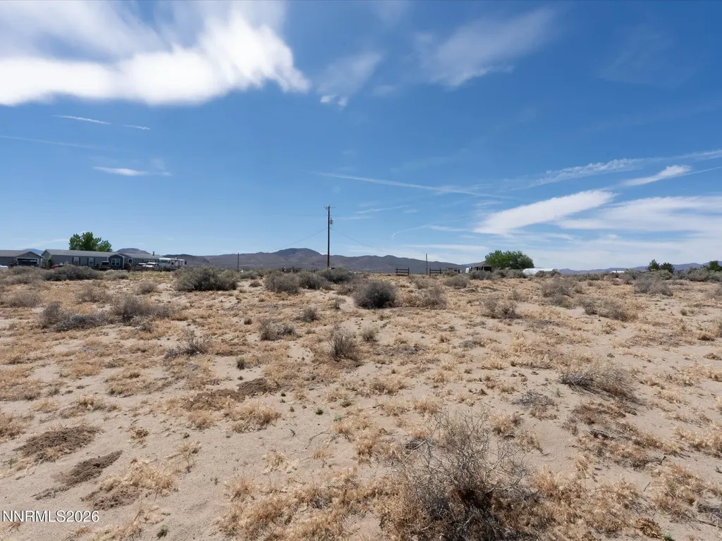2535 7th Silver Springs NV 89429