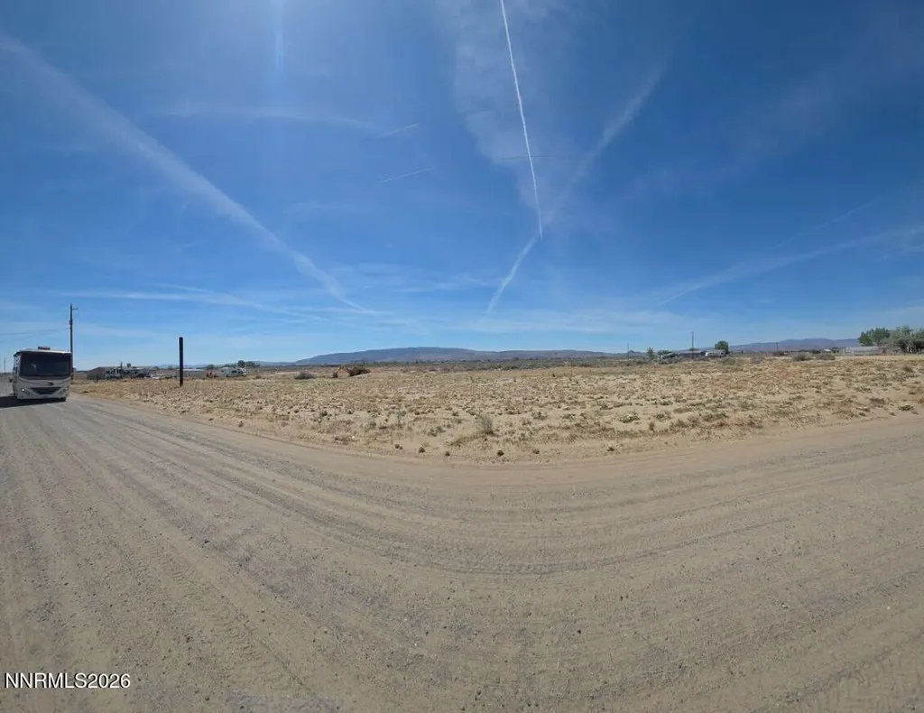 2535 7th Silver Springs NV 89429
