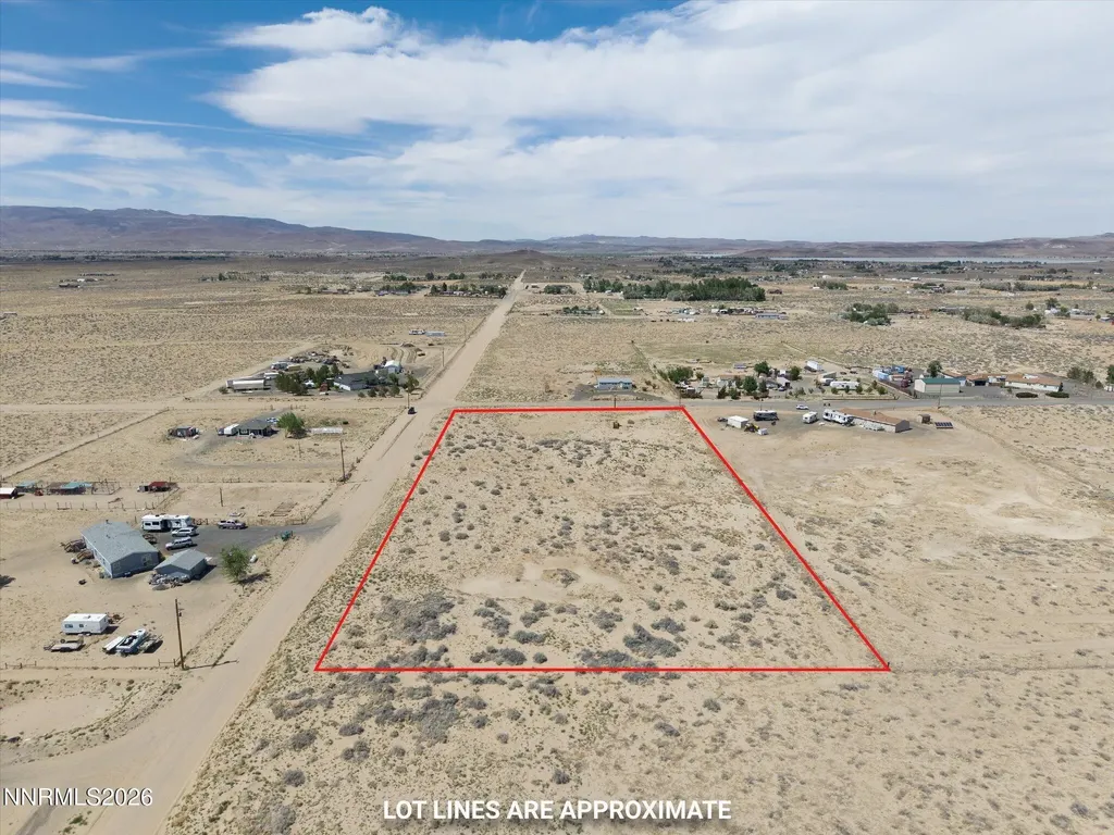 2535 7th Silver Springs NV 89429