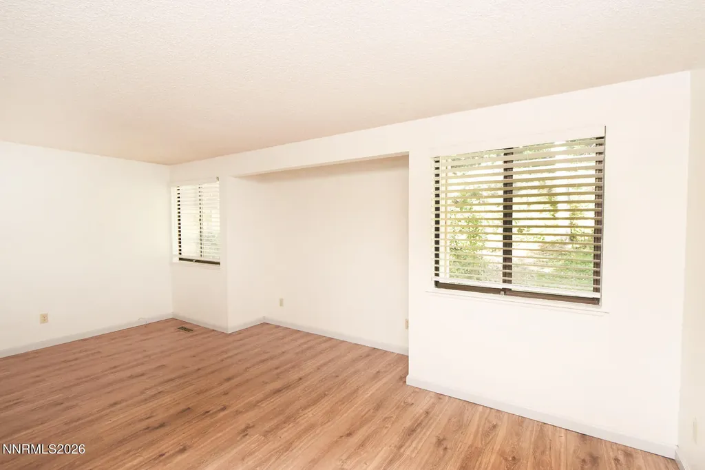 3575 Bluejay Reno NV 89509