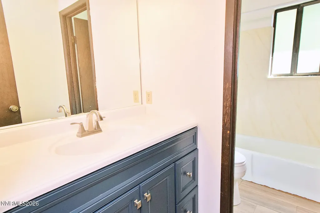 3575 Bluejay Reno NV 89509