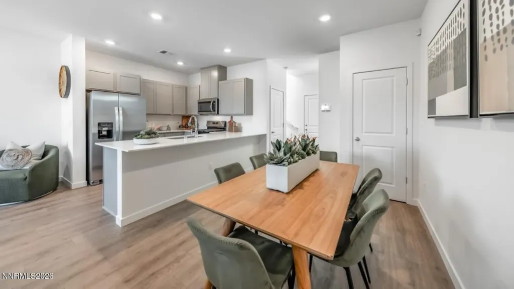 866 West End Carson City NV 89701