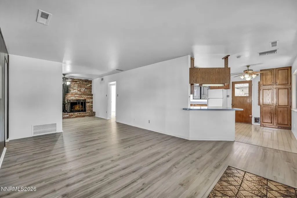1460 Upton Sparks NV 89431